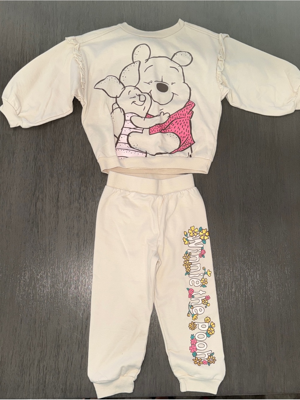 Cream Winnie the Pooh & Piglet Kids Sweatsuit